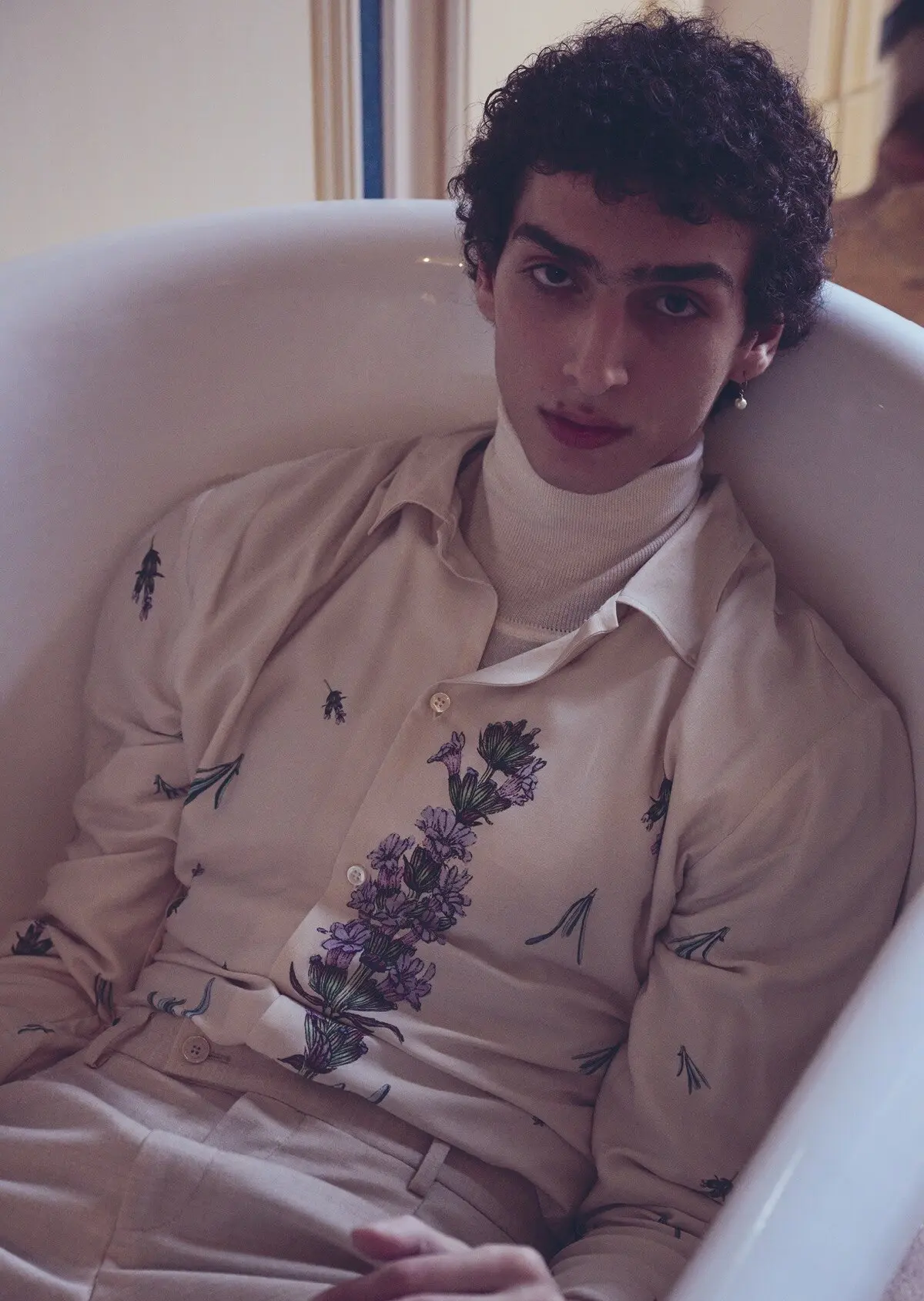 Fashion-Kampagne mit botanischen Textilprints