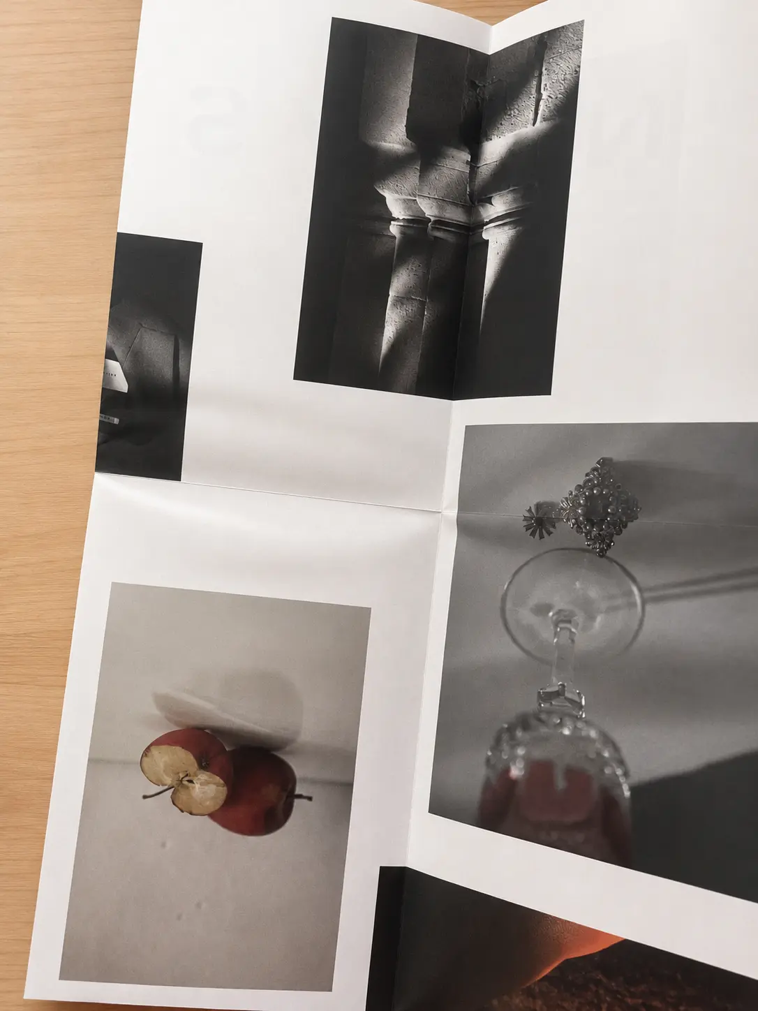 Editorial details inside the Baldessarini fold-out invitation